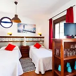 Estudio Atalaya Alto 아파트 *